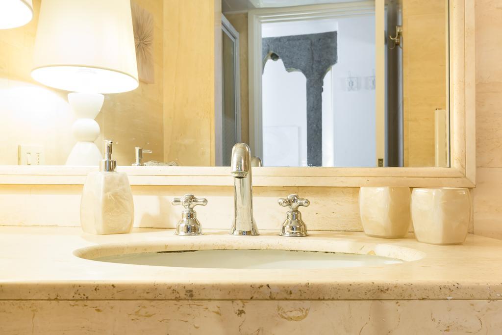 Colosseo Luxury Apartment Řím Exteriér fotografie